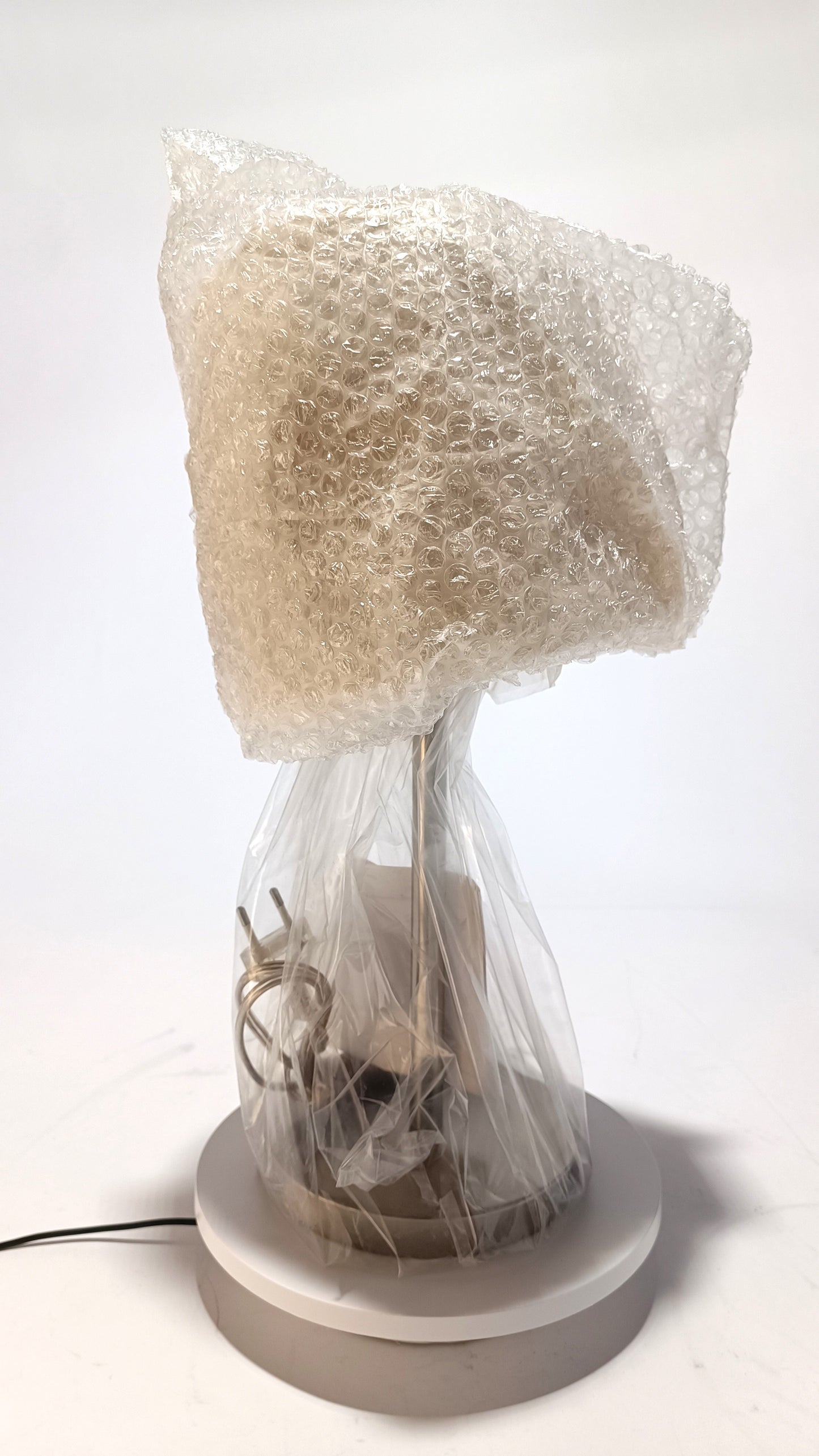 Candeeiro de mesa com Abajur em Vidro