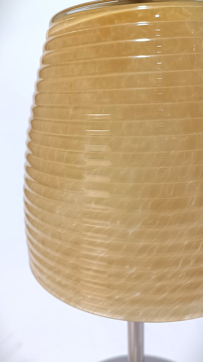 Candeeiro de mesa com Abajur em Vidro