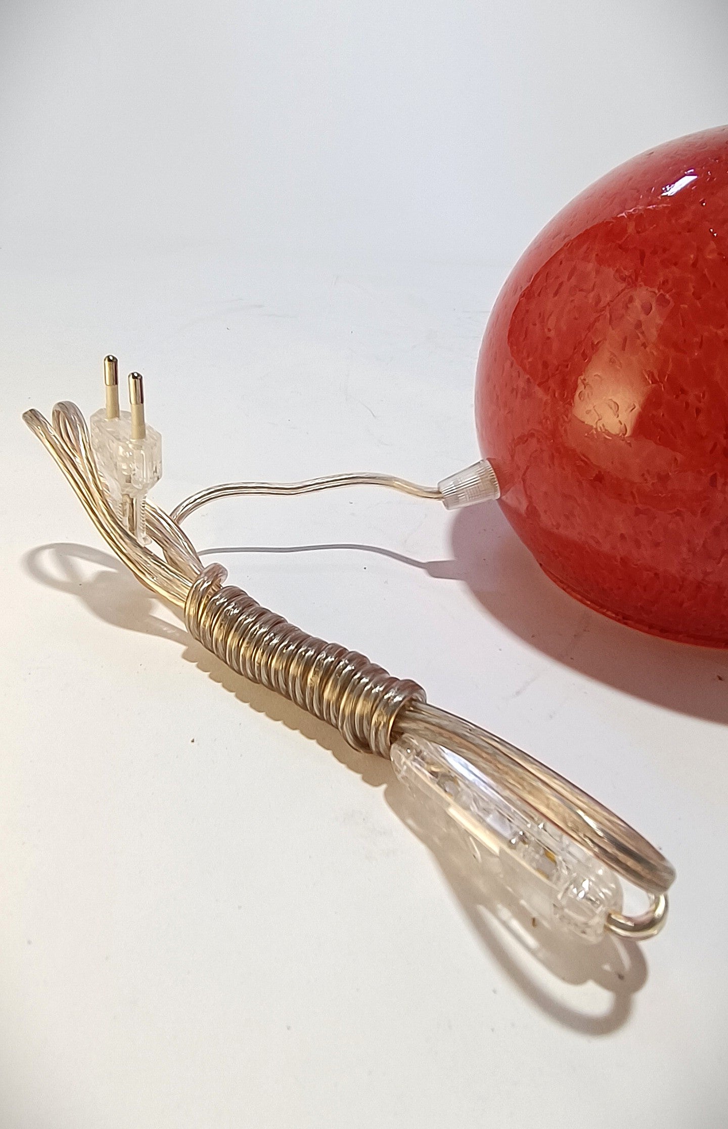 Candeeiro de mesa | Bola em vidro vermelho