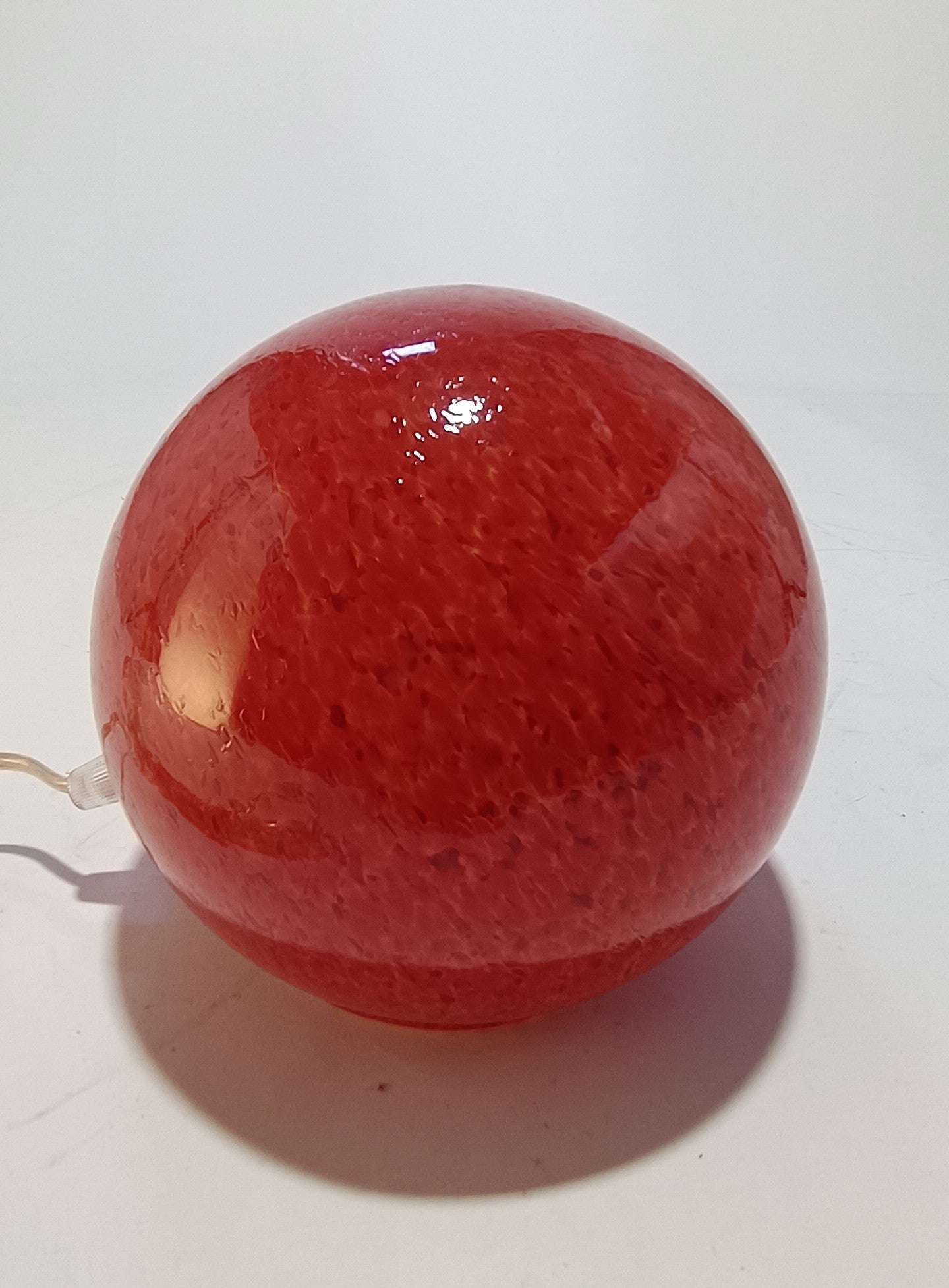 Candeeiro de mesa | Bola em vidro vermelho