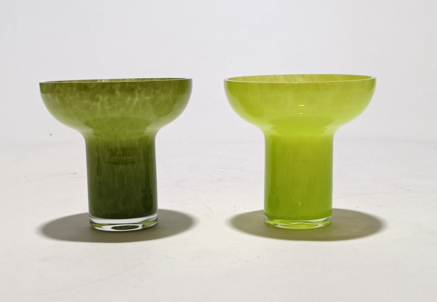 T-Light em vidro verde escuro