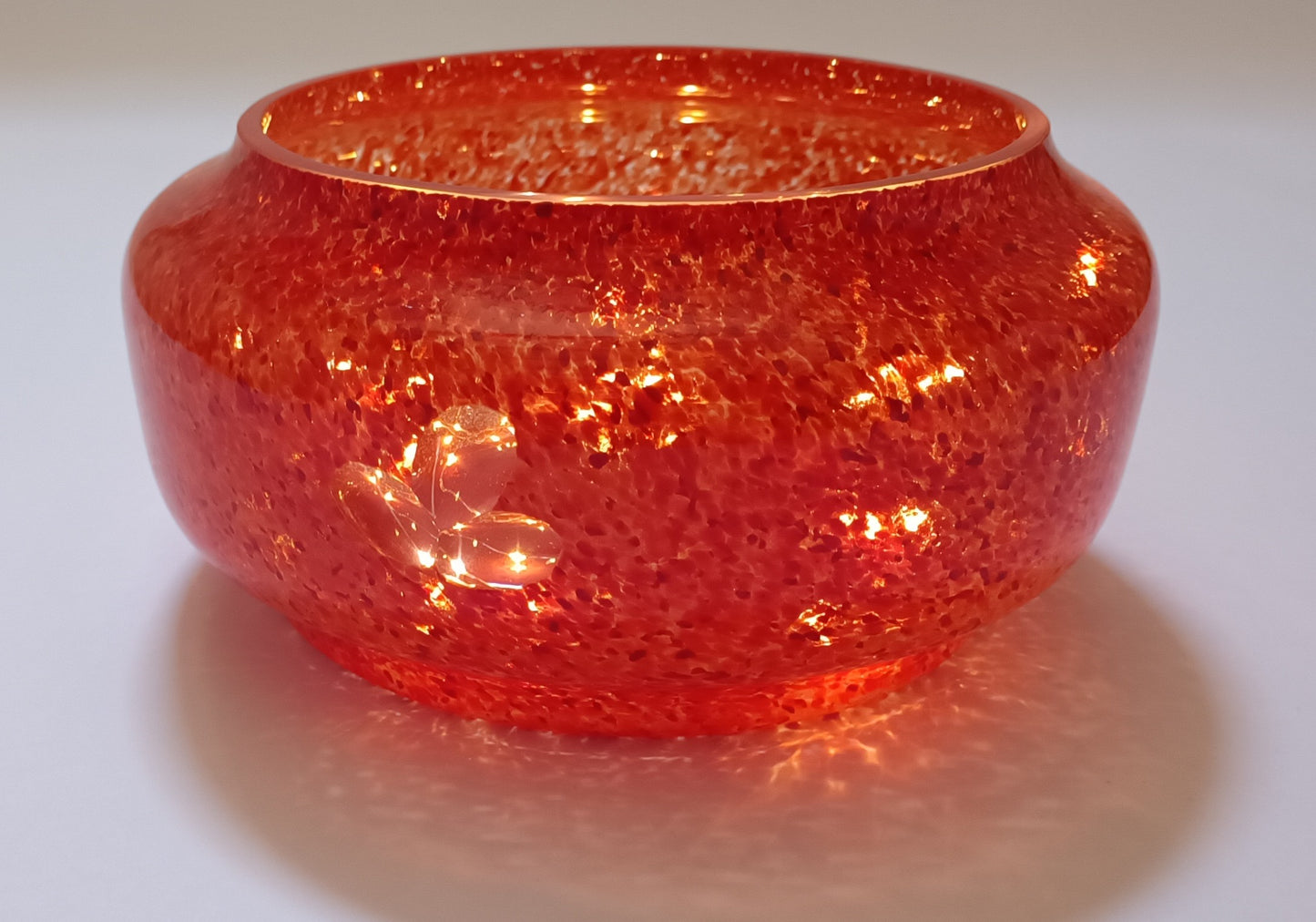 Taça de vidro soprado com luz – Aurora Coral Flor de Lis
