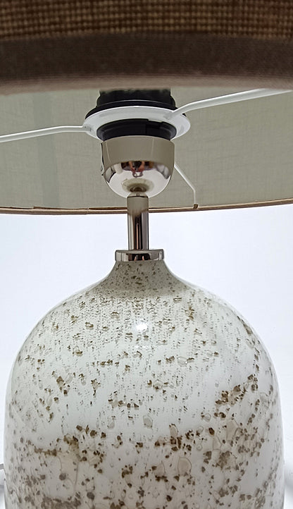 Base de Candeeiro de Mesa Branco Volcano