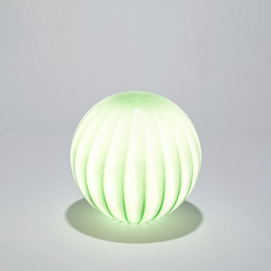 Candeeiro de Mesa Sem Fios em Vidro Opalino Verde Raiado — Ø 25 cm